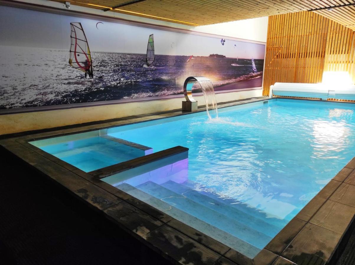 Design & Wine Hotel カミーニャ エクステリア 写真