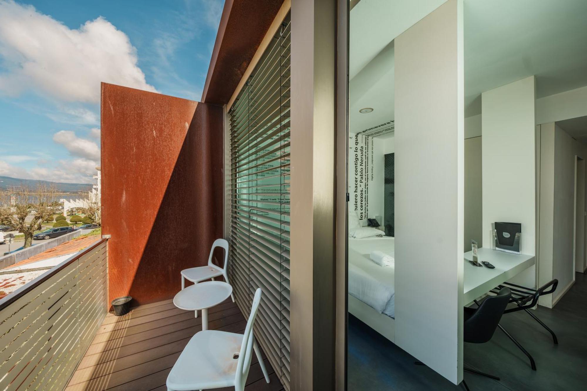 Design & Wine Hotel カミーニャ エクステリア 写真