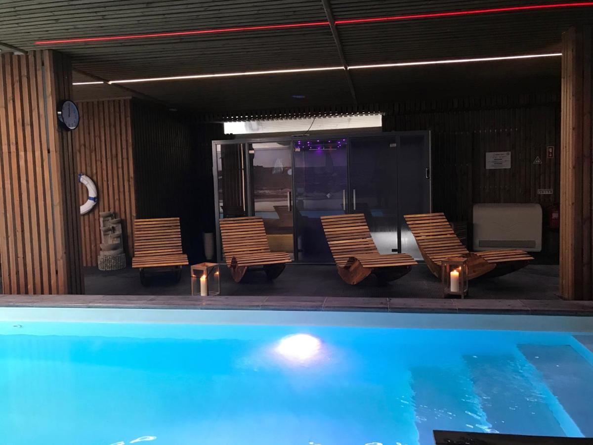 Design & Wine Hotel カミーニャ エクステリア 写真